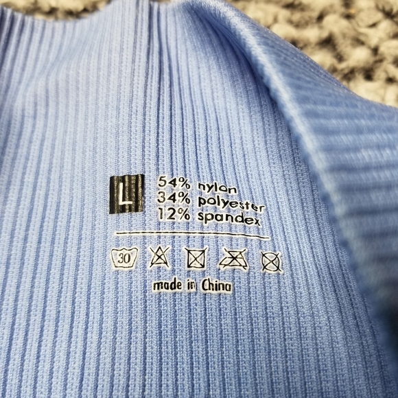 High-Waisted Leggings - Picture 3 of 4